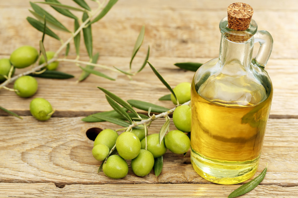 Olive Oil and its health benefits