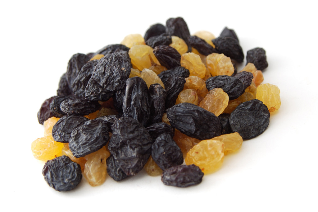 raisins dry fruit prevents anemia