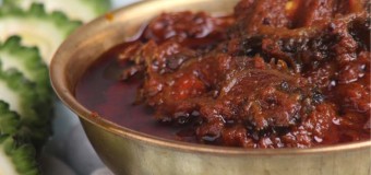 Pavakka Achar / Bitter Gourd Pickles – Kerala style recipes