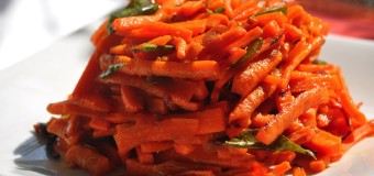 Carrot mezhukkupuratty or carrot stir fry