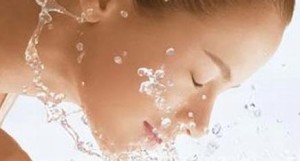 skin-health-sprinkle water