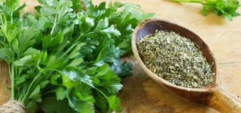 Parsley – A traditional herbal remedy – An Essential Facts