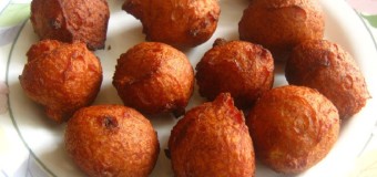 Sweet Bonda or Fried whole wheat banana cake