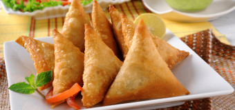 How to make delicious vegetable samosa?