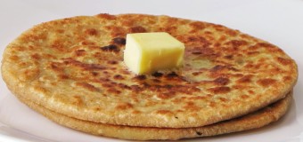 How to make Aloo Paratha?