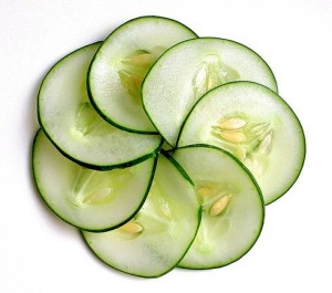 cucumber-slices health beauty benefits