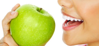 Healthy Teeth – Foods to eat healthy teeth – Foods and habits to avoid