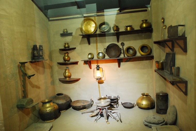 Utensils- The cooking utensils of Kerala-Earth-Stone-Metal