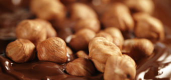 5 Reasons To Start Eating Hazelnuts | History | Health Benefits | NatureLoC