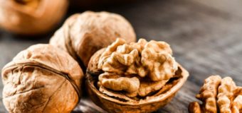 Walnuts | 5 Benefits of Eating Walnuts | Serving Tips | NatureLoC