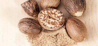 5 Quick Ways To Use Nutmeg (Jaiphal) For Skin At Your Home