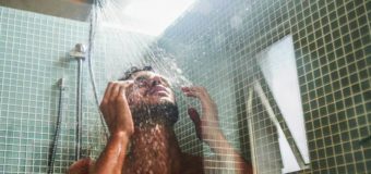 Hot Shower Vs Cold Shower – Which one is better according to Ayurveda ?